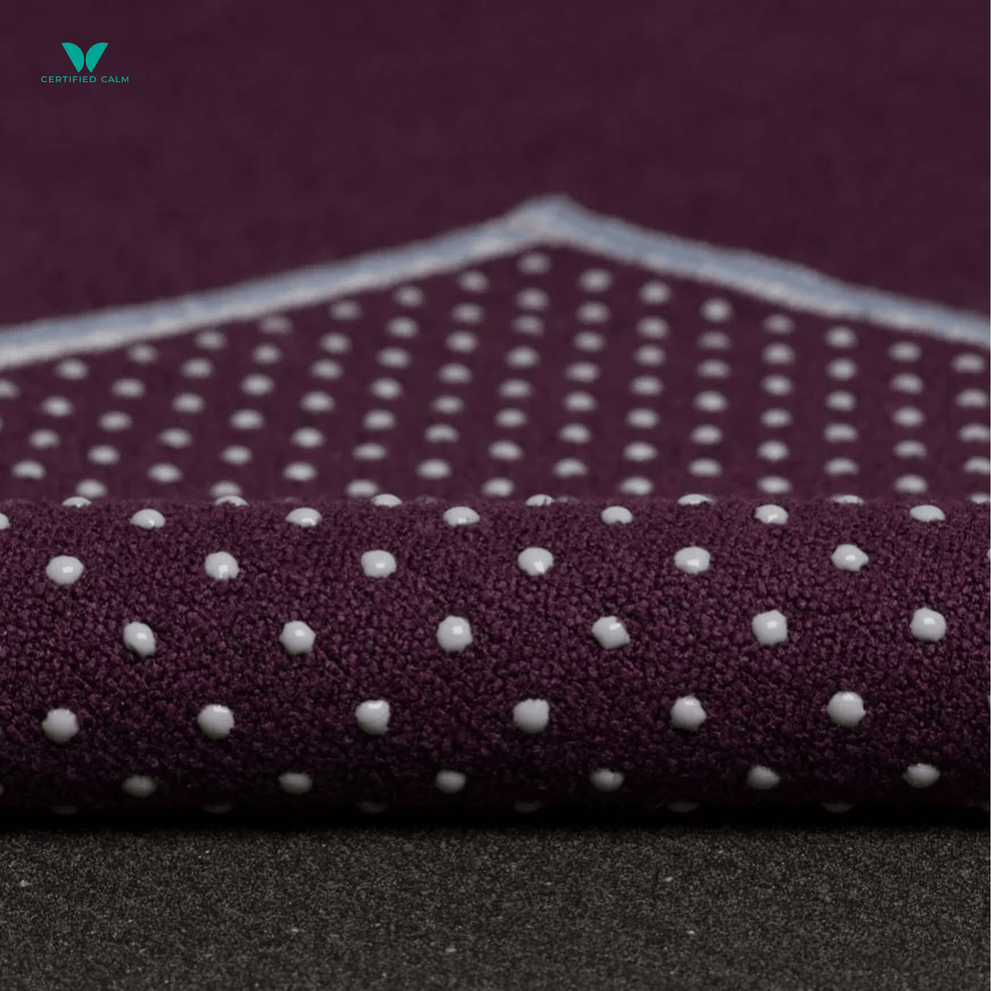Manduka Yogitoes® Skidless Yoga Mat Long Towel 79'' - Indulge