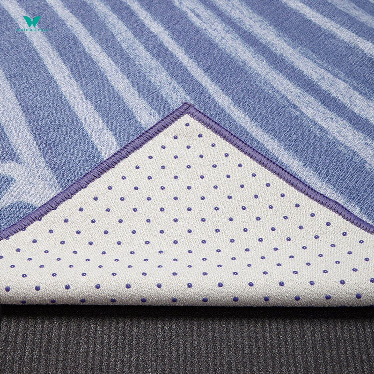 Manduka Yogitoes® Skidless Yoga Mat Long Towel 79'' - Radiant