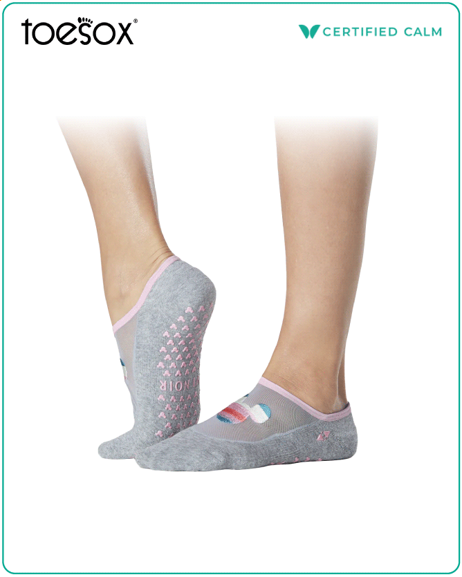 Tavi Noir Grip Socks Maddie Magic Mickey