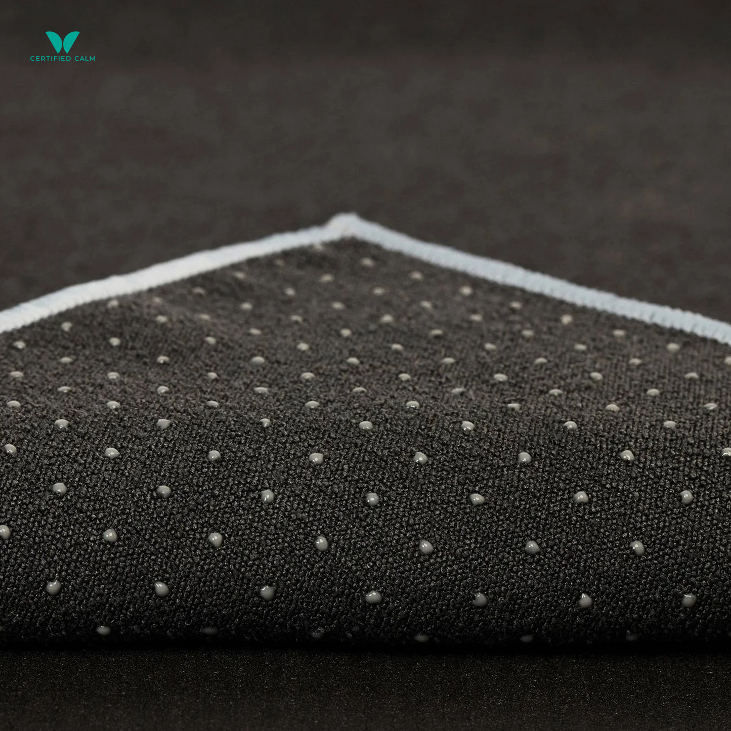 Manduka Yogitoes® Skidless Mat Towel 71" - Grey 2.0