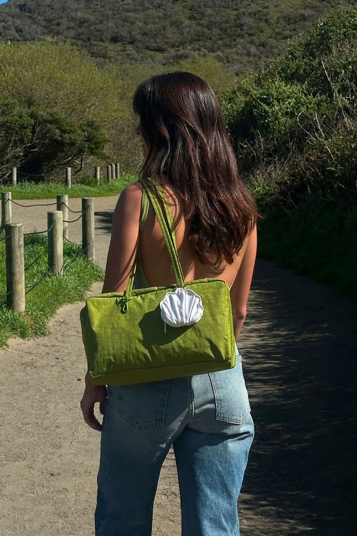 Baggu Nylon Shoulder Bag – Certified Calm1