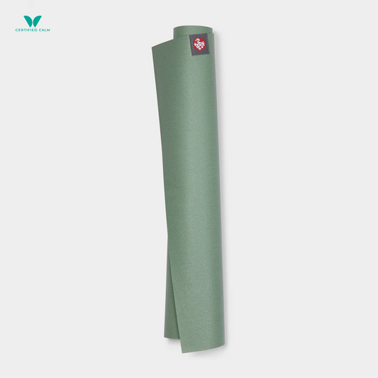 Manduka eKO® Superlite Travel Yoga Mat - Leaf Green