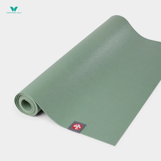 Manduka eKO® Superlite Travel Yoga Mat - Leaf Green