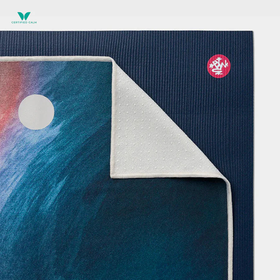 Manduka Yogitoes® Skidless Mat Towel 71" - Shoreline Sand