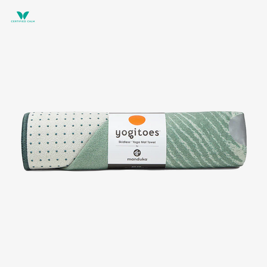 Manduka Yogitoes® Skidless Yoga Mat Long Towel 79'' - Silver Plume