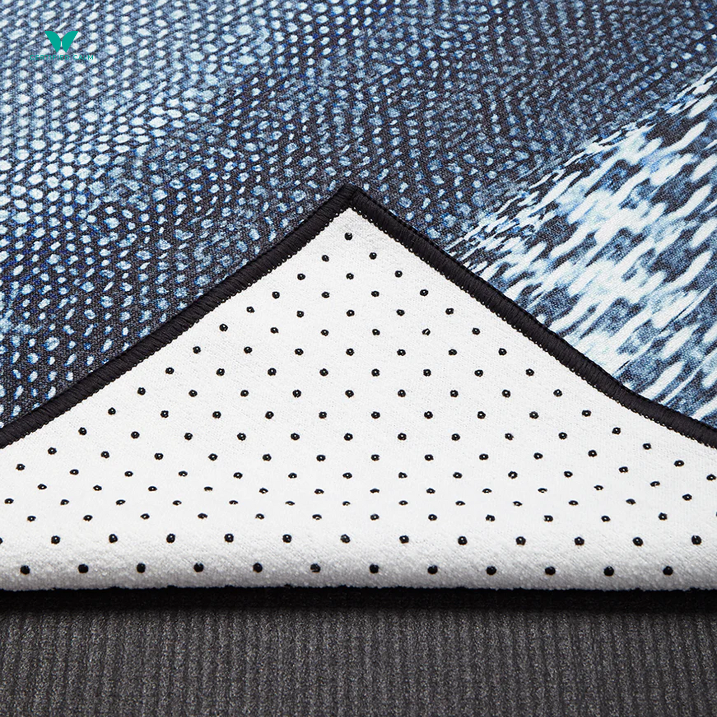Manduka Yogitoes® Skidless Yoga Mat Long Towel 79'' - Spacetime